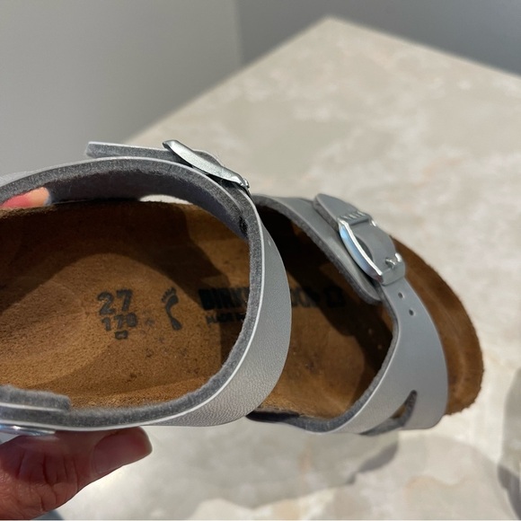 Birkenstock Silver RIO Kid's Ankle Strap Sandal size 8.5 Sandals - Picture 5 of 5